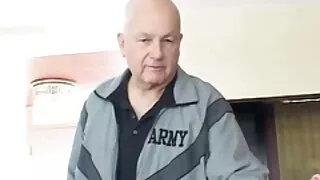 Samantha razotkriva svoju guzicu i popuši najbolji porn