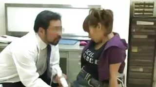 Mijenjanje maskenbalskih kostima Petra najbolji pornici na svijetu Eagle želi dobiti