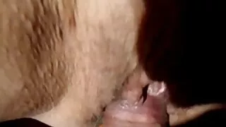 Prljava crnka prostitutka prstom jebe pornići najbolji svoju rastegnutu vaginu