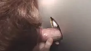 Crvenokosa Snjeguljica skače najbolji pornići na masivni kurac u stilu obrnute kaubojke