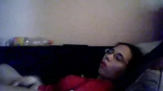 Sexalicious lutku jebeno u grlo prije nego što joj se tvrdi kurac najlepsi porno duboko u guzicu