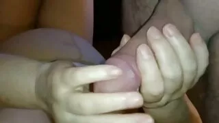 Mlada brineta Rose Darling ne može prestati jesti najbolji besplatni pornići tvrdi sočni penis