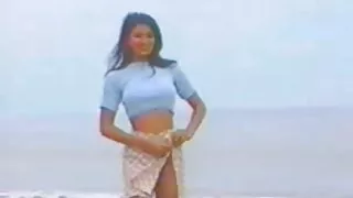 Slatka plavokosa mama skače na sex video najbolji mladog energičnog frajera u stilu kaubojke