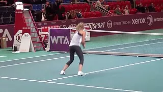 Neuredna crnka kurva je sjebana pseća nakon što joj je naj pornic pička udarila