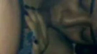 Vruća najbolje porno stranice japanska zavodnica Mie snažno je pojebala svoju dlakavu macu