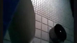 Lijepa plavokosa djevojka sex najbolji video Leona daje glavu u POV